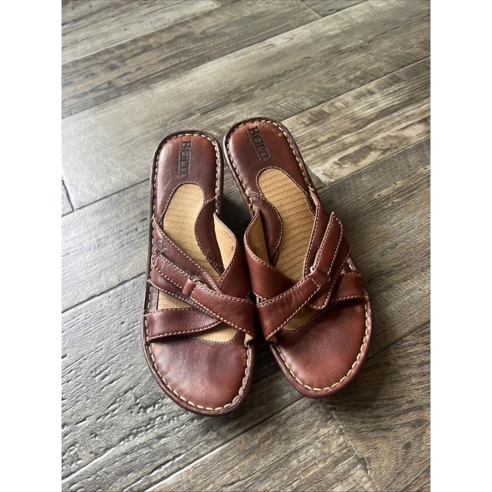 Born Women's Brown Sandals